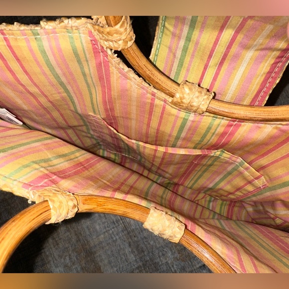 Old Navy Straw Purse with Wooden Handle, Sequin Closure, vintage item - Picture 3 of 5